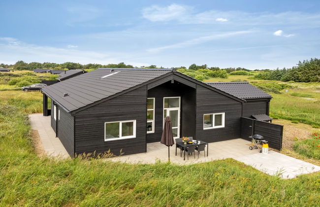 Casa de 4 quartos em Hirtshals com terraço e sauna - Foto 1