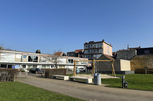 Foto 6 - Appartamento con 1 camera da letto a Blankenberge con vista mare