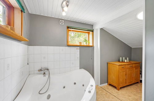 Foto 10 - Haus mit 2 Schlafzimmern in Ulfborg mit terrasse und whirlpool