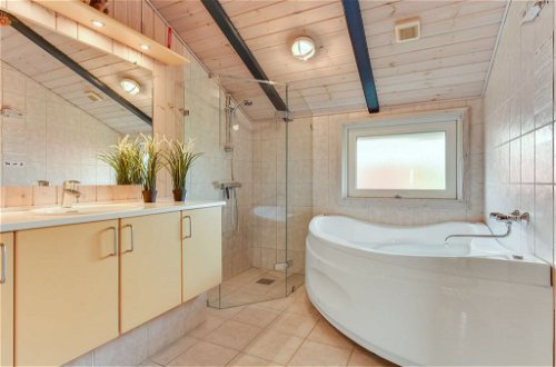Foto 19 - Casa de 3 quartos em Flovt Strand com terraço e sauna