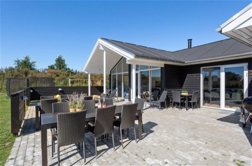 Foto 3 - Haus mit 7 Schlafzimmern in Ålbæk mit privater pool und sauna