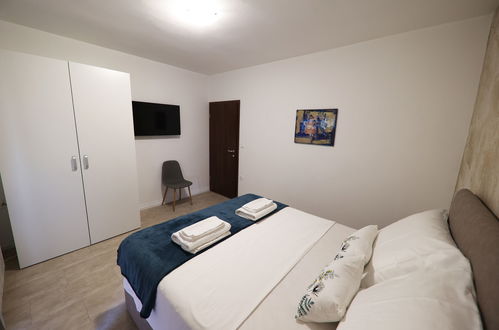 Foto 9 - Apartamento de 2 quartos em Sukošan