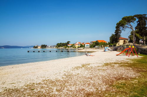 Photo 26 - Appartement de 2 chambres à Sukošan avec vues à la mer