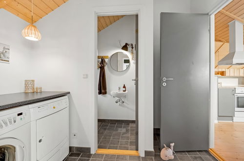 Foto 15 - Haus mit 3 Schlafzimmern in Harboøre mit sauna
