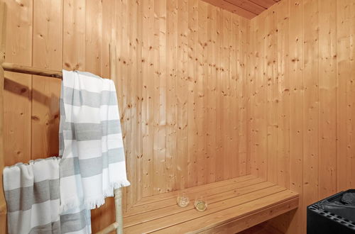 Foto 16 - Haus mit 3 Schlafzimmern in Harboøre mit sauna