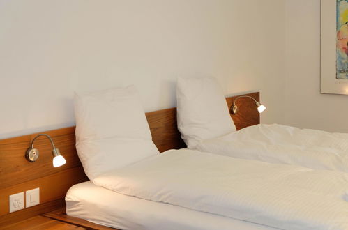 Foto 4 - Appartamento con 2 camere da letto a Spiez