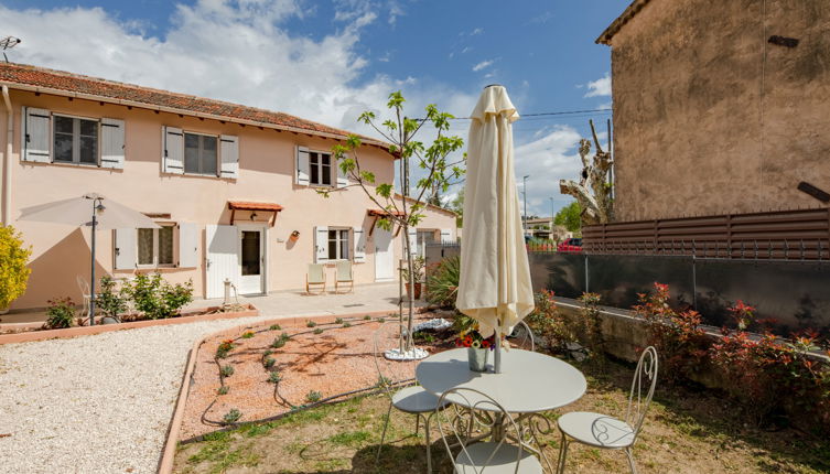 Foto 1 - Apartamento de 1 habitación en La Roquette-sur-Siagne con jardín y terraza