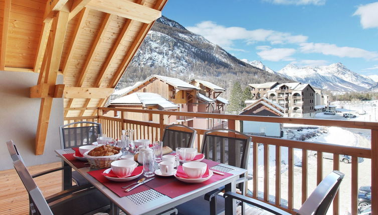 Foto 1 - Apartment mit 1 Schlafzimmer in Le Monêtier-les-Bains mit schwimmbad und blick auf die berge