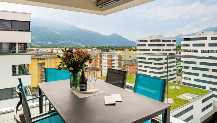 Photo 1 - Appartement de 3 chambres à Locarno avec vues sur la montagne