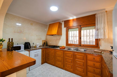 Foto 9 - Casa de 3 quartos em Calp com piscina privada e jardim