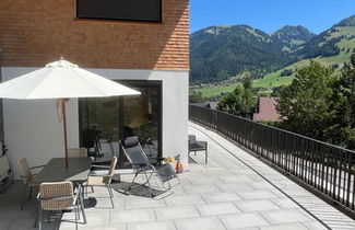 Foto 1 - Apartment mit 1 Schlafzimmer in Zweisimmen