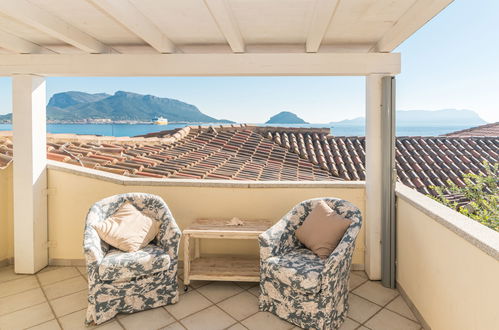 Foto 14 - Appartamento con 2 camere da letto a Golfo Aranci con piscina e vista mare