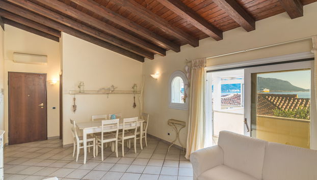 Apartamento de 3 quartos em Golfo Aranci com piscina e jardim - Foto 5