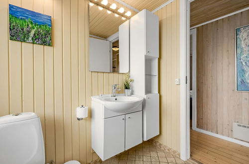 Foto 18 - Casa de 3 quartos em Hvide Sande com terraço e sauna