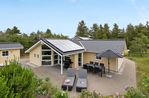 Photo 1 - Maison de 3 chambres à Blåvand avec terrasse et sauna