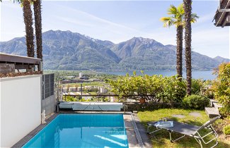 Foto 1 - Apartamento de 1 habitación en Gordola con piscina privada y vistas a la montaña
