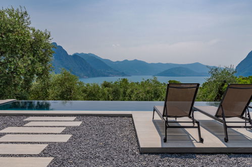 Foto 27 - Casa con 5 camere da letto a Riva di Solto con piscina privata e vista sulle montagne