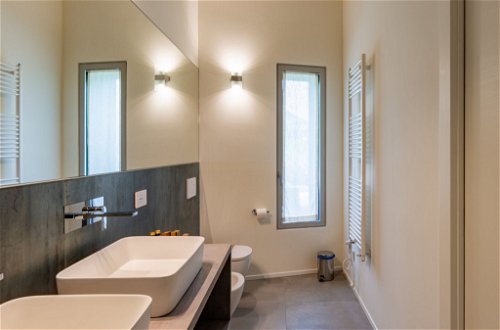 Foto 52 - Haus mit 5 Schlafzimmern in Riva di Solto mit privater pool und blick auf die berge