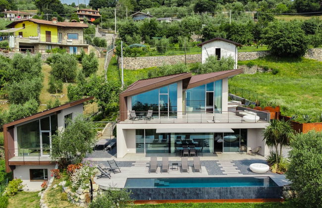 Casa de 7 quartos em Riva di Solto com piscina privada e jardim - Foto 67