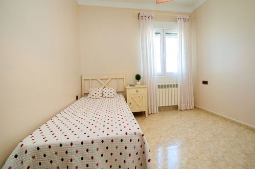 Foto 19 - Casa con 6 camere da letto a Calp con piscina privata e vista mare