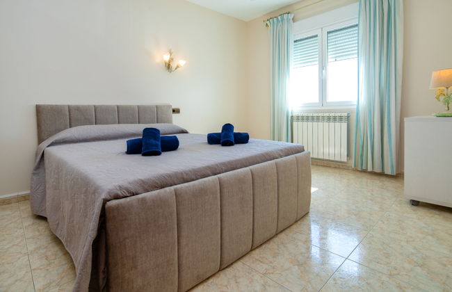 Casa de 7 quartos em Calp com piscina privada e jardim - Foto 4