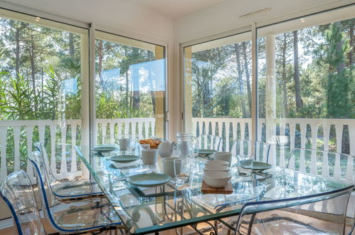 Photo 2 - Maison de 3 chambres à Lacanau avec piscine privée et jardin