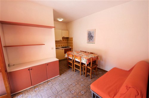 Photo 5 - Appartement de 2 chambres à Rosolina avec terrasse et vues à la mer