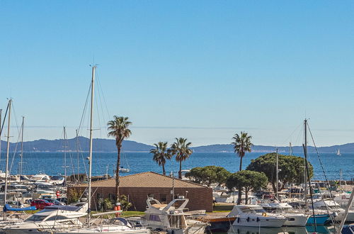 Foto 57 - Apartamento de 3 quartos em Hyères com piscina e jardim