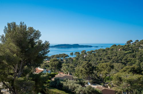 Foto 30 - Apartment mit 3 Schlafzimmern in Hyères mit schwimmbad und blick aufs meer