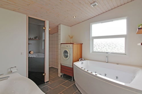 Foto 8 - Casa de 2 quartos em Løkken com terraço e sauna