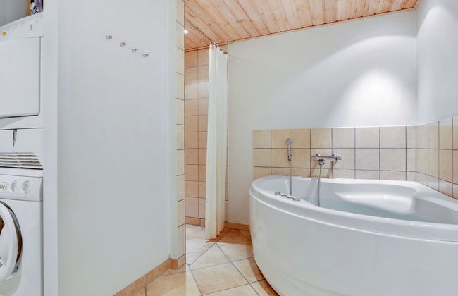 "Halldora" - 10m from the sea - Foto 10