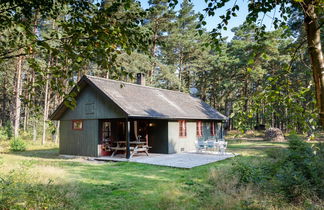 Photo 1 - Maison de 3 chambres à Aakirkeby avec terrasse