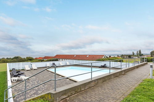 Photo 17 - 2 bedroom Apartment in Allinge with swimming pool and terrace