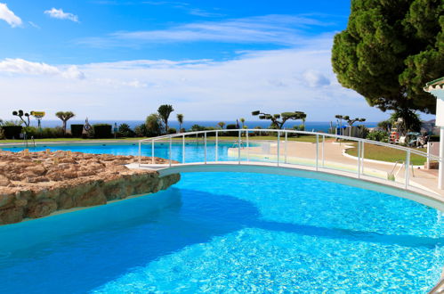 Photo 1 - Appartement de 2 chambres à Nerja avec piscine et vues à la mer