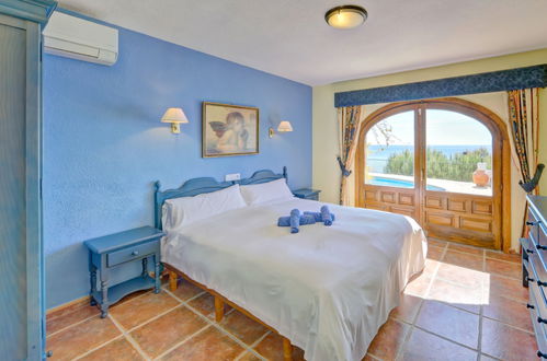 Foto 19 - Casa con 4 camere da letto a Calp con piscina privata e vista mare