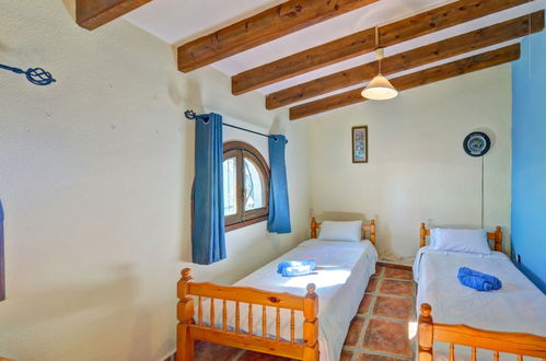 Foto 15 - Casa con 4 camere da letto a Calp con piscina privata e vista mare