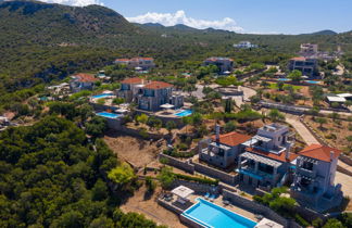 Photo 2 - Searocks Villas Exclusive Resort