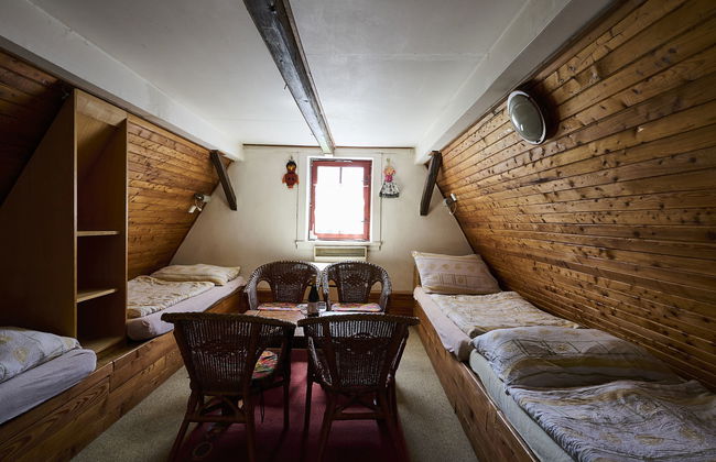 Casa de 9 quartos em Harrachov com jardim e terraço - Foto 17