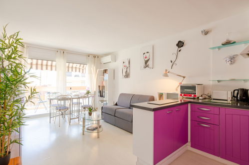 Photo 3 - 1 bedroom Apartment in Sainte-Maxime with terrace