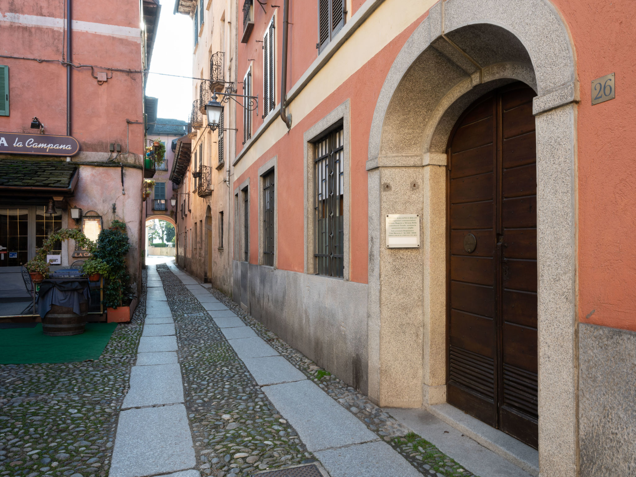 Foto 22 - Apartment mit 1 Schlafzimmer in Orta San Giulio mit blick auf die berge