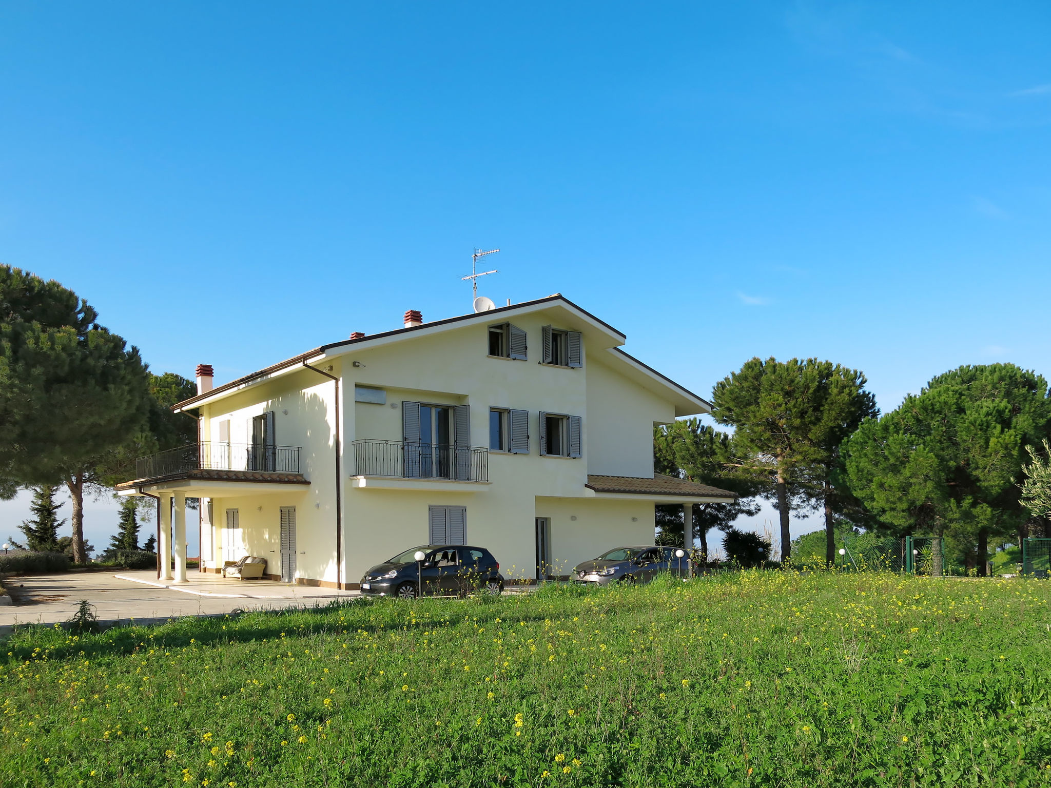 Photo 1 - Appartement de 1 chambre à Pineto avec jardin et terrasse