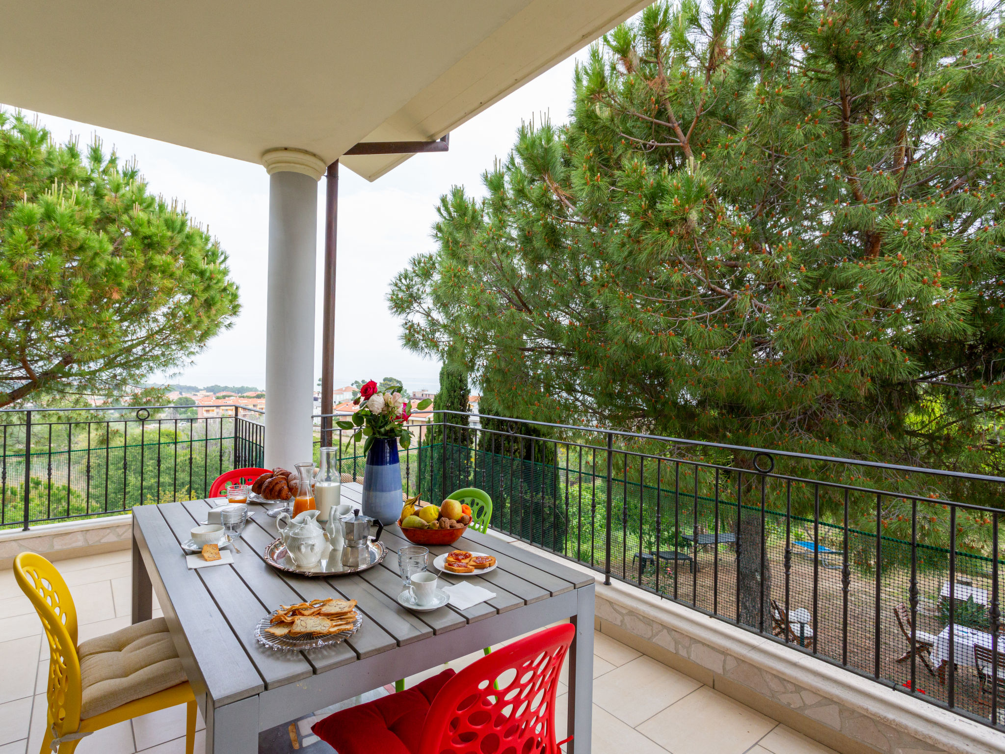 Photo 7 - 2 bedroom Apartment in Pineto with garden and sea view