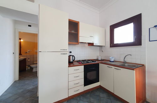 Photo 10 - 1 bedroom Apartment in Siracusa with swimming pool and garden