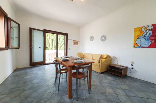Photo 7 - 1 bedroom Apartment in Siracusa with swimming pool and garden