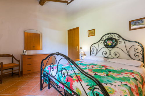 Photo 20 - 3 bedroom Apartment in Volterra with swimming pool and garden