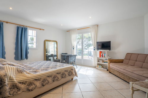 Foto 18 - Casa con 4 camere da letto a Roquebrune-sur-Argens con piscina privata e vista mare