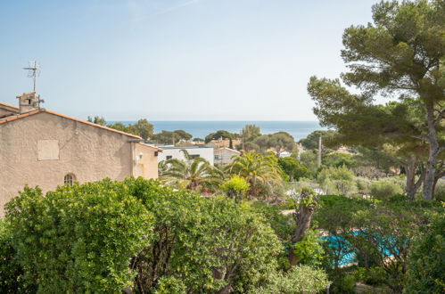 Photo 23 - Maison de 4 chambres à Roquebrune-sur-Argens avec piscine privée et vues à la mer