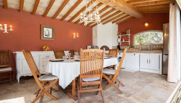 5 bedroom House in Roquebrune-sur-Argens with private pool and garden - Photo 5