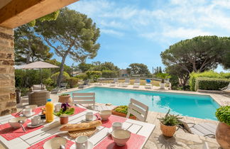 Foto 3 - Casa de 4 quartos em Roquebrune-sur-Argens com piscina privada e vistas do mar