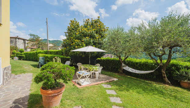 Casa de 4 quartos em Pescaglia com piscina privada e jardim - Foto 4